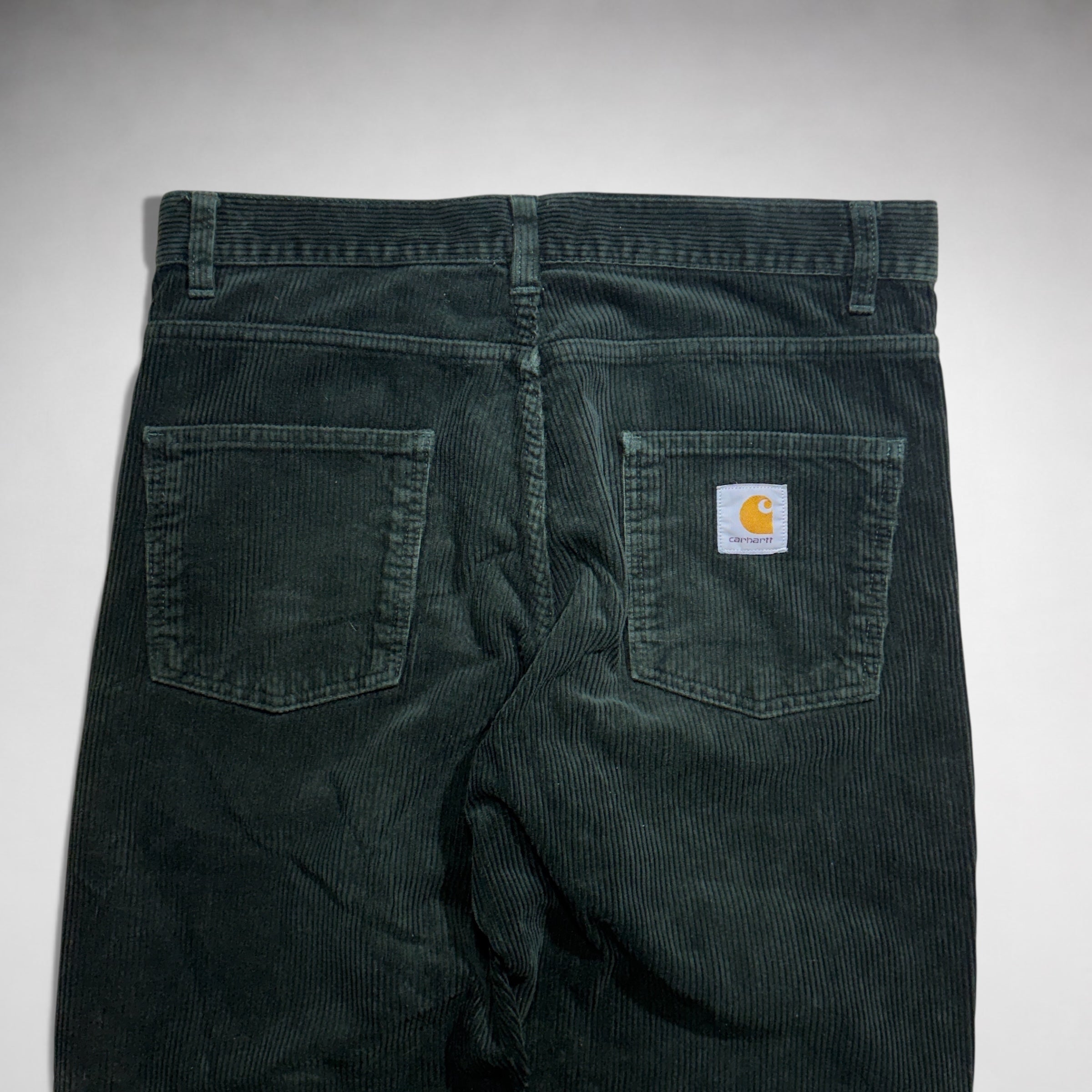 (M) Carhartt Velvet Pants