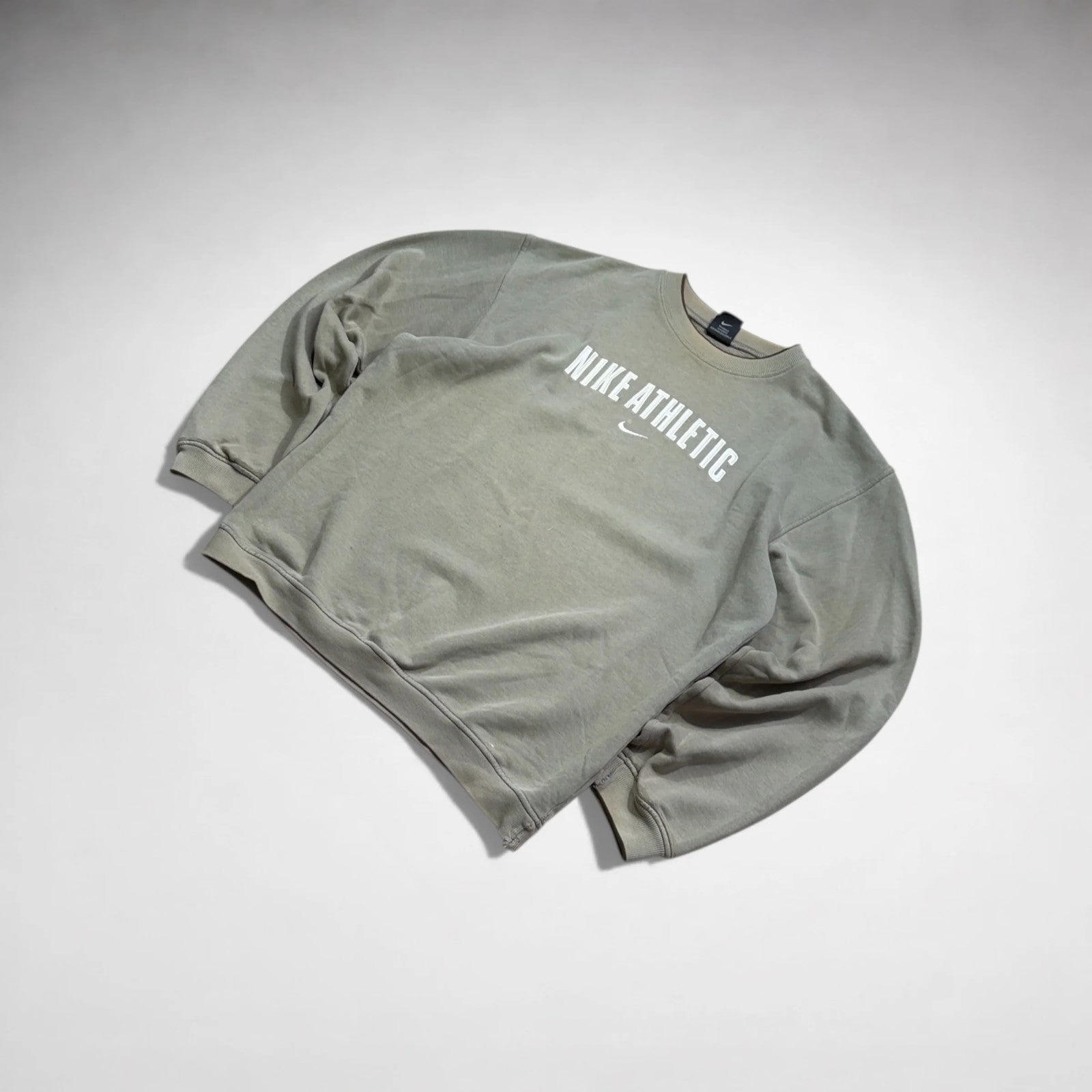 (L) Nike Vintage Sweatshirt