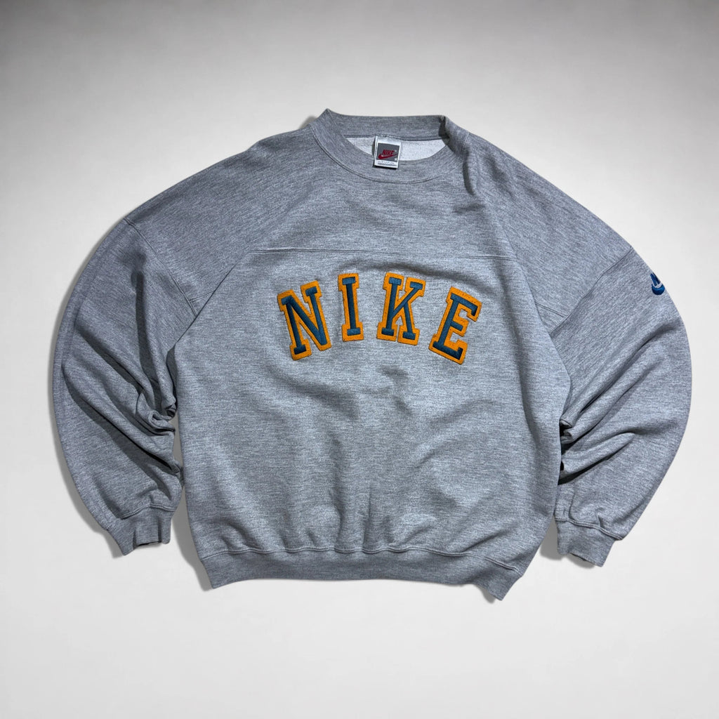 (M-L) Nike Vintage Sweatshirt