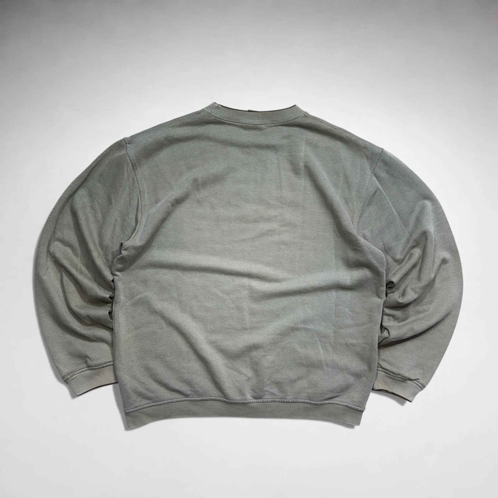 (L) Nike Vintage Sweatshirt