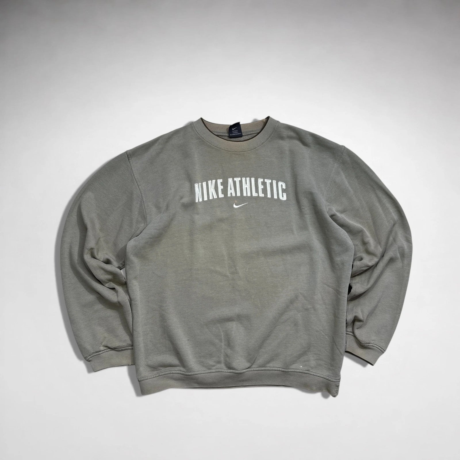 (L) Nike Vintage Sweatshirt