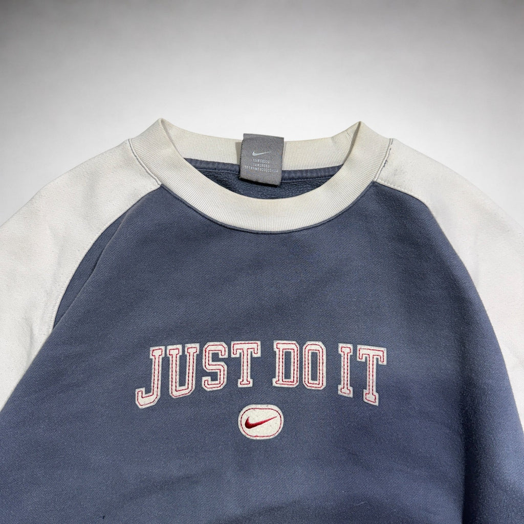 (M-L) Nike Vintage Sweatshirt