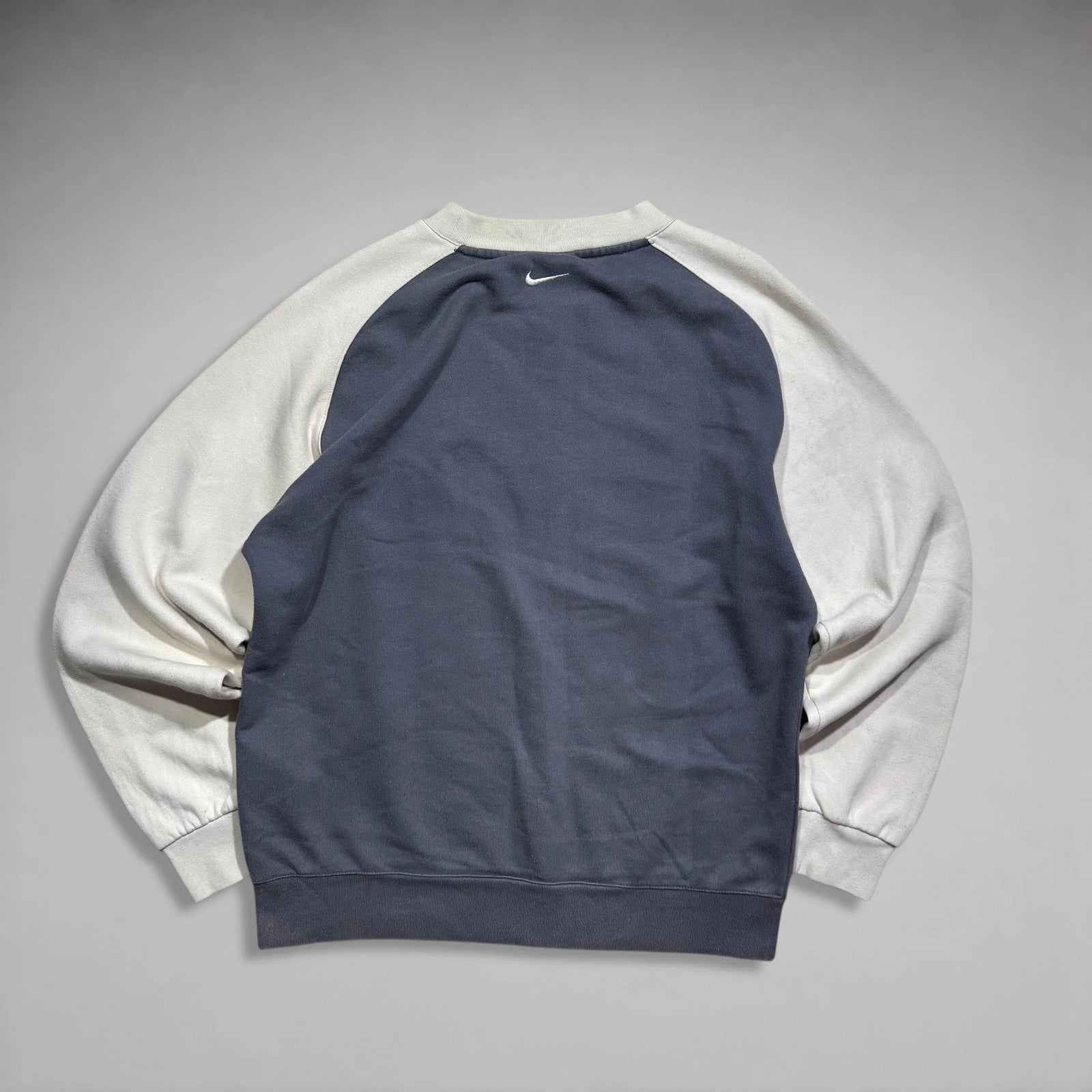 (M-L) Nike Vintage Sweatshirt