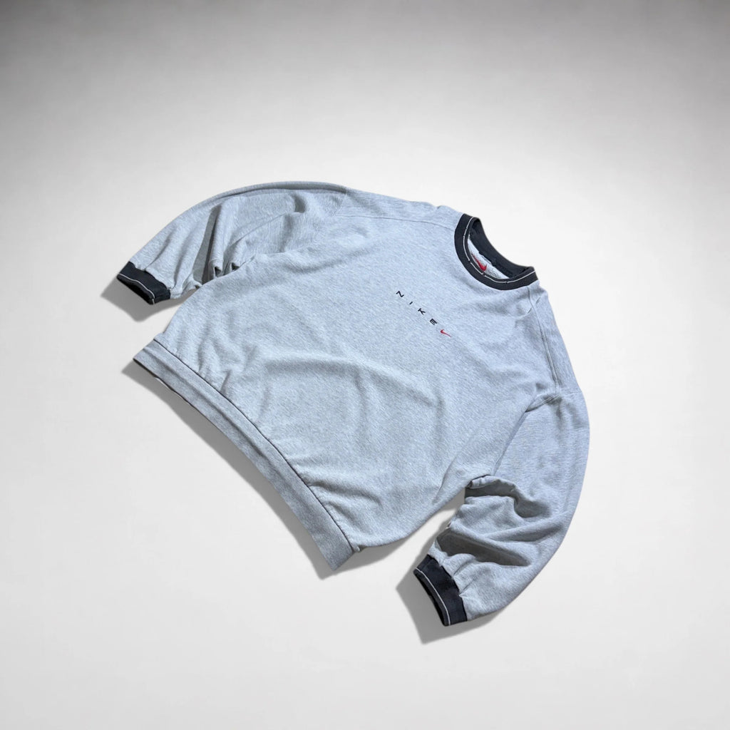 (L-XL) Nike Vintage Sweatshirt