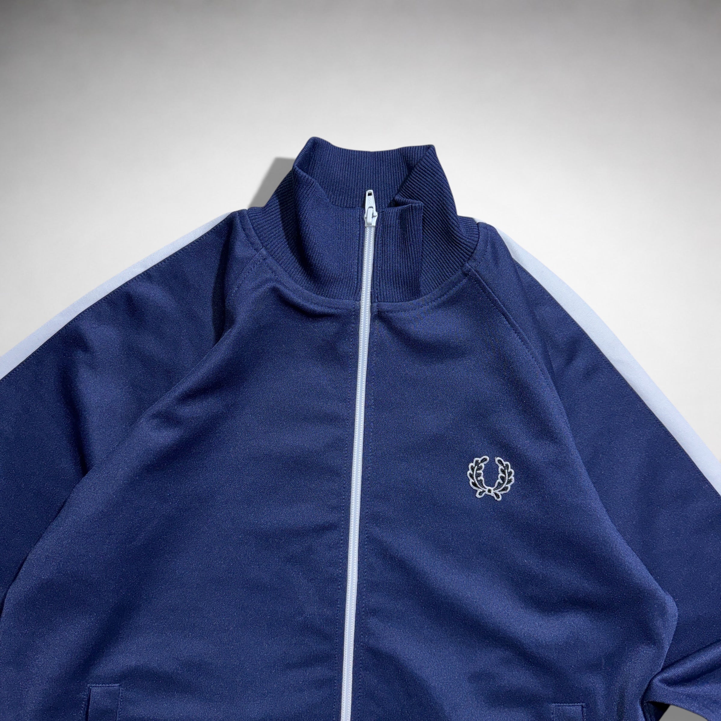 (M-L) Fred Perry Jacket