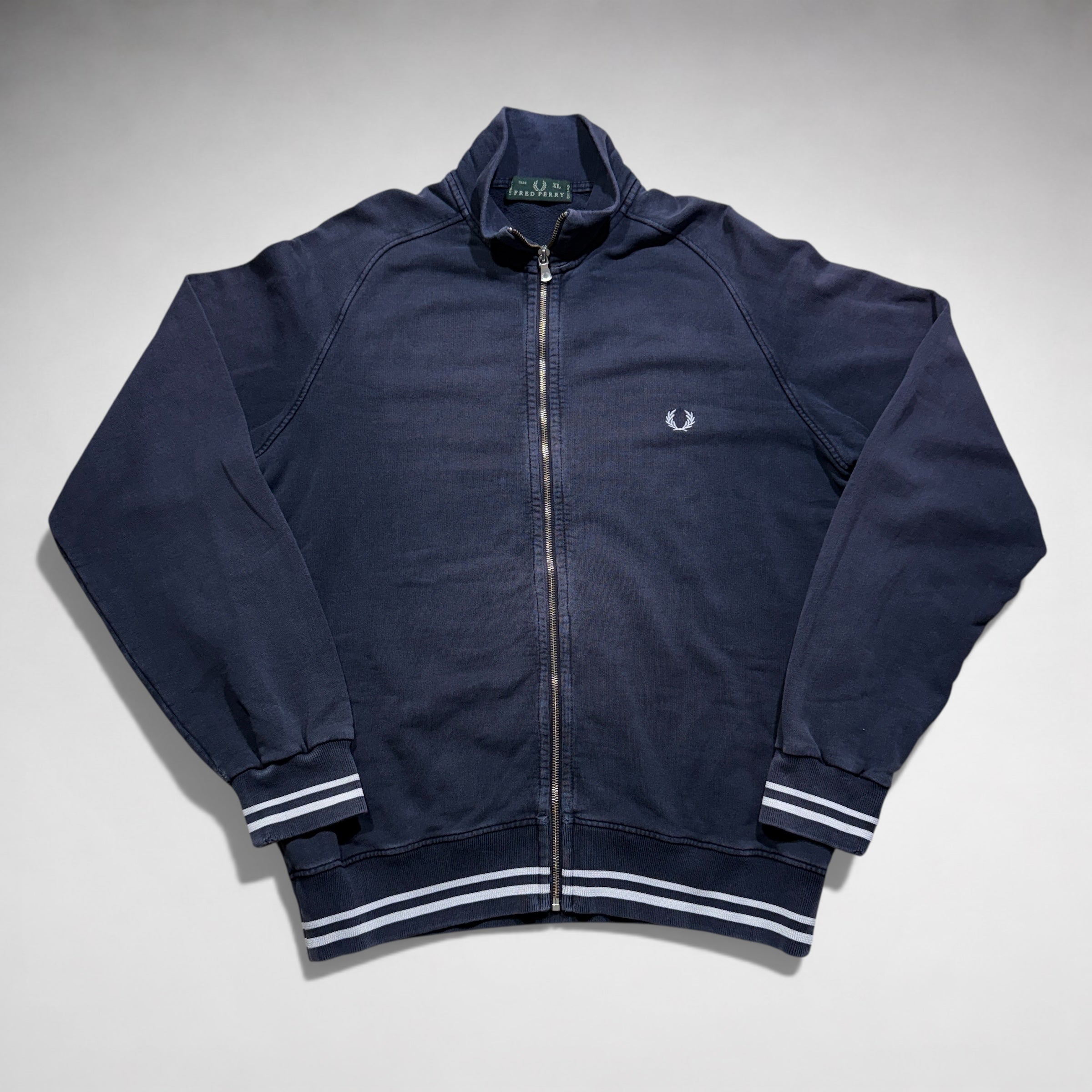 (L) Fred Perry Vintage Jacket