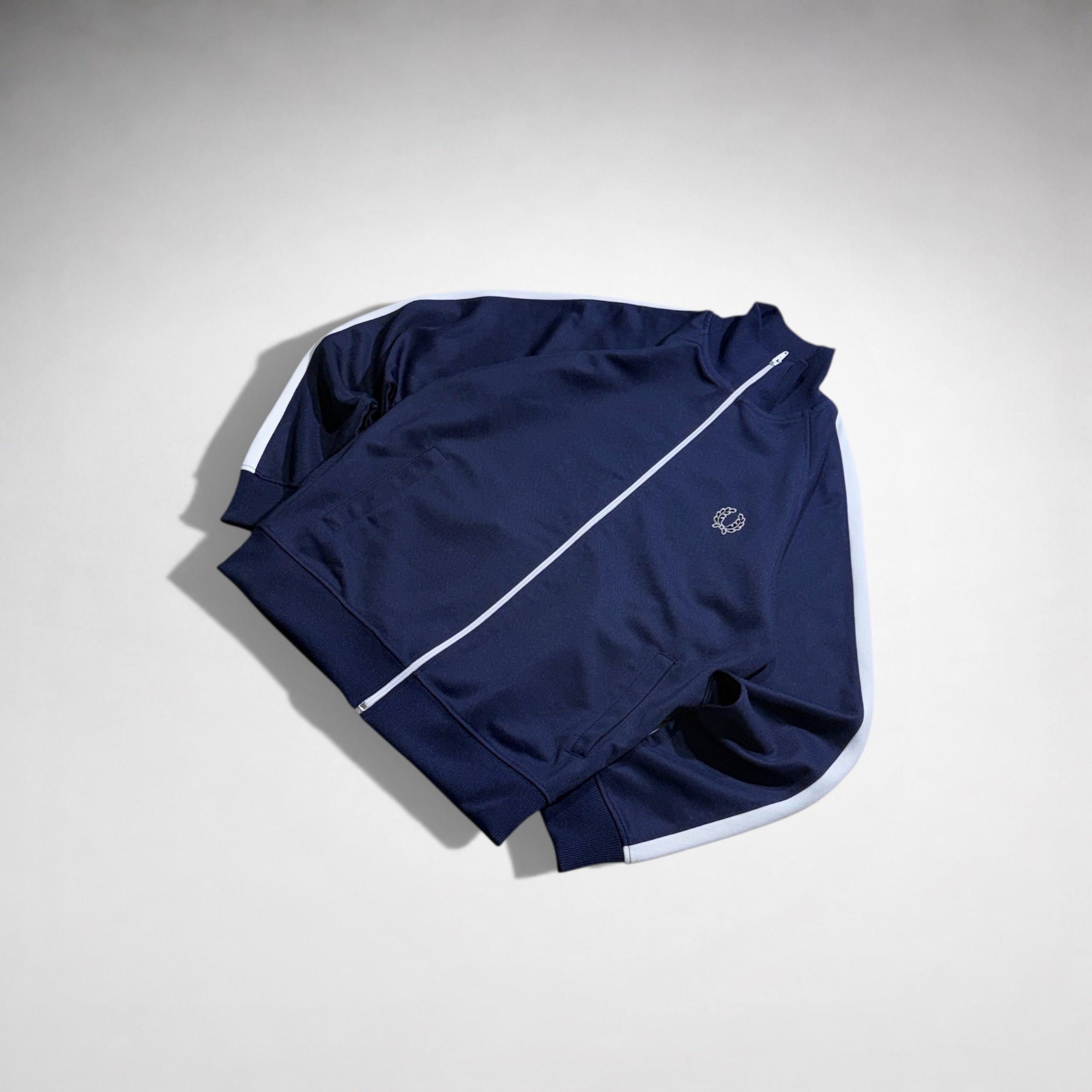 (M-L) Fred Perry Jacket